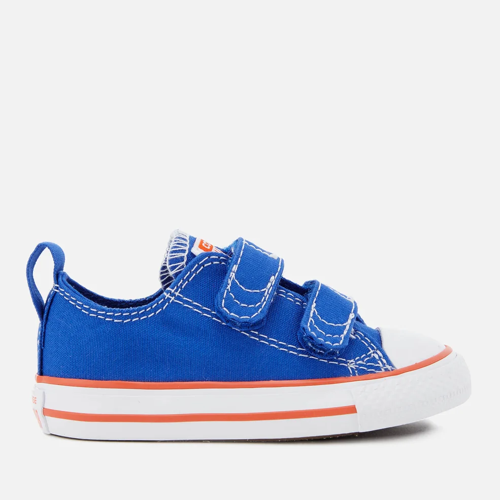 Converse Toddlers' Chuck Taylor All Star 2V Ox Trainers - Hyper Royal/Bright Poppy/White Image 1