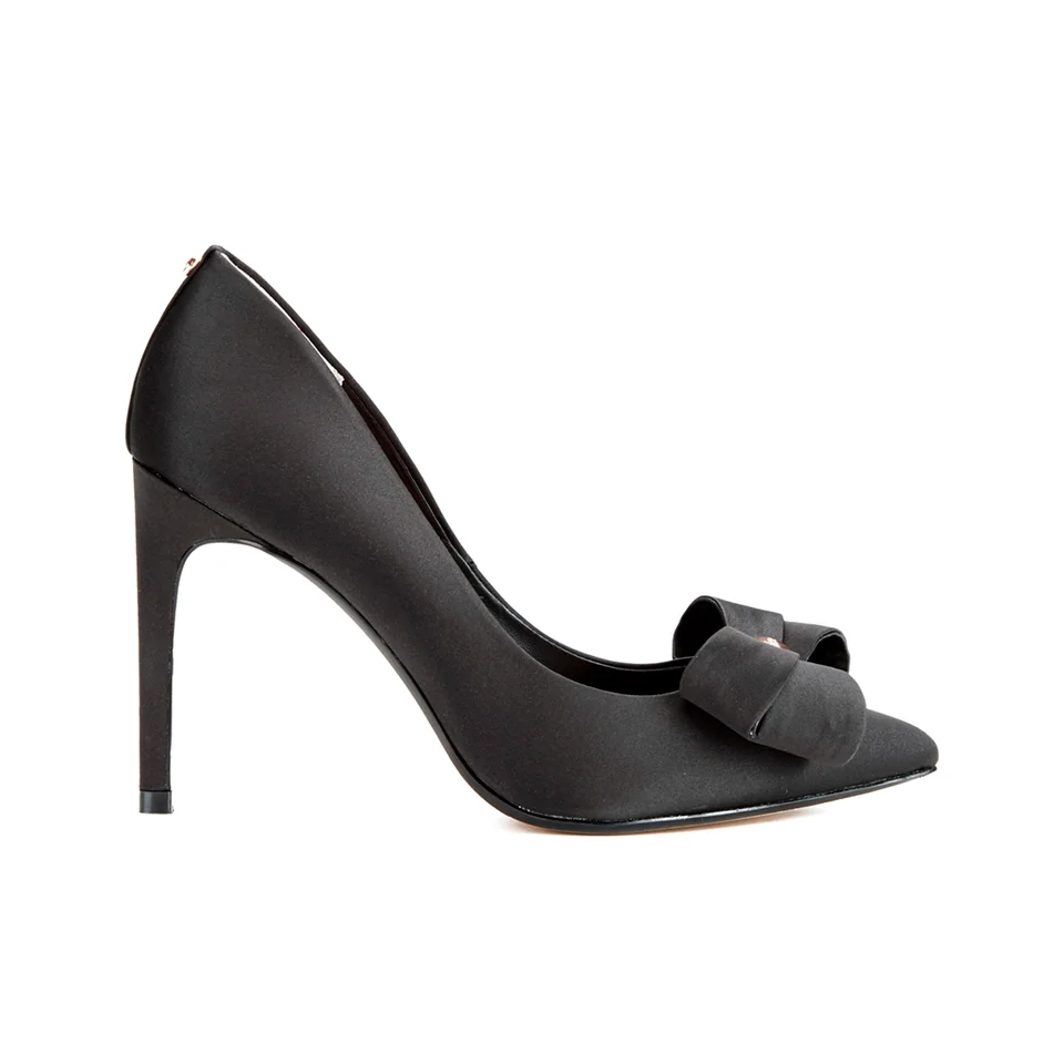 Ted Baker Women's Ichlibi Satin Bow Toe Court Shoes - Black Image 1