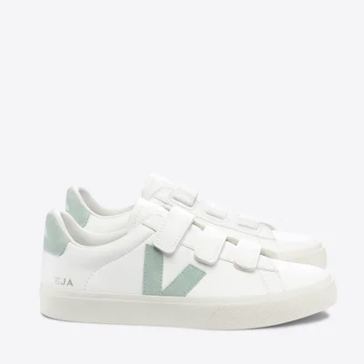 Veja Women’s Chrome Free Leather and Suede Trainers - UK 3